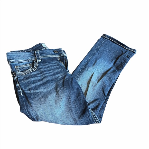 BKE Denim - EUC BKE denim Size 29 Dark Wash denim Dakota Capri denim Jeans.